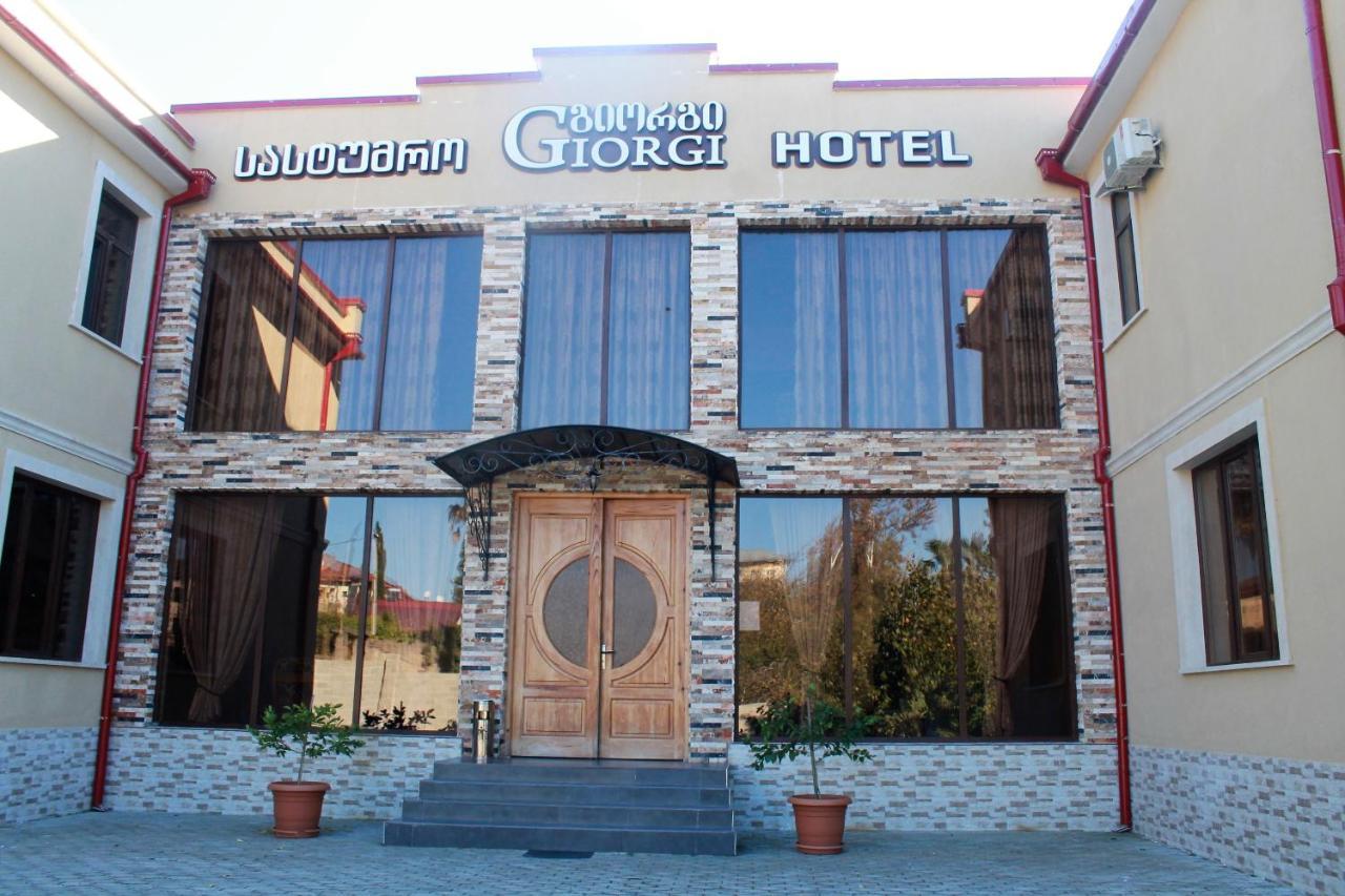 Hotel Giorgi Цкалтубо Екстериор снимка